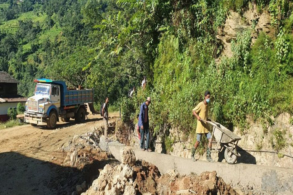 सिद्धिसाई कम्पनीका ठेक्का जताततै अलपत्र, सरकारलाई डेढ करोड राजस्व बुझाउनै बाँकी